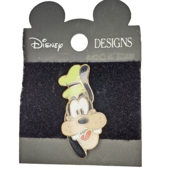 Disney Designs Vintage Goofy Enamel Pin - Picture 1 of 12